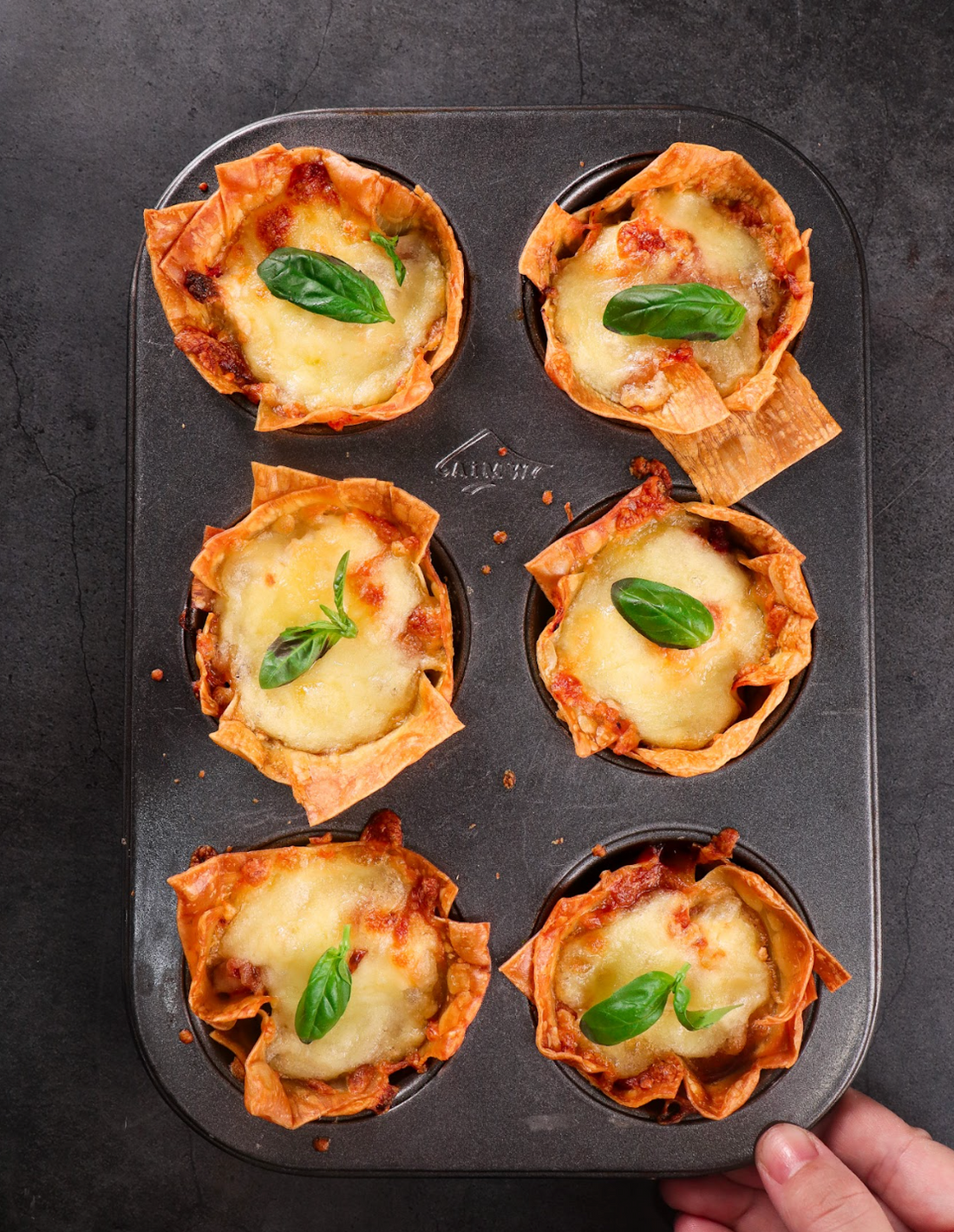 Lasagne muffins: An easy high-protein snack for teenage athletes